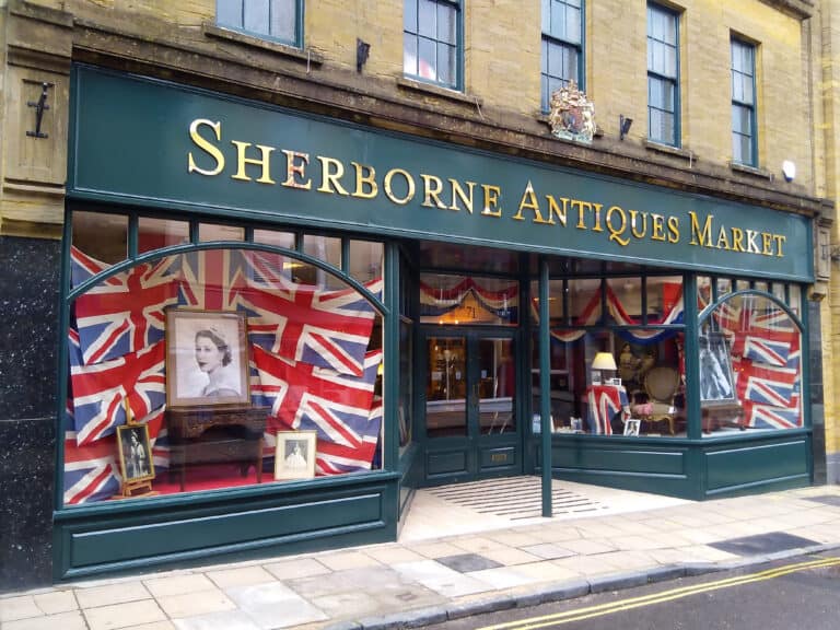 Antiques Road Trip in Sherborne, Robert Boyle and all the letters