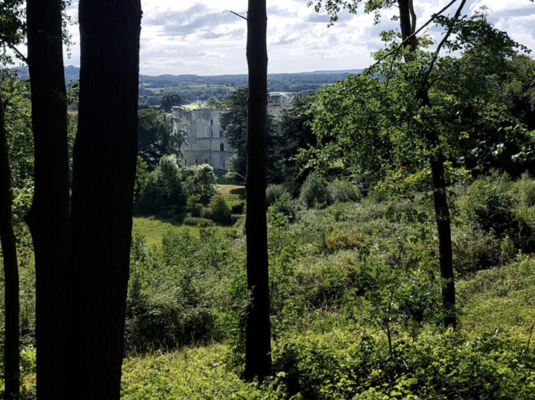 A stunning circular walk from Wardour Castle | 8.3miles